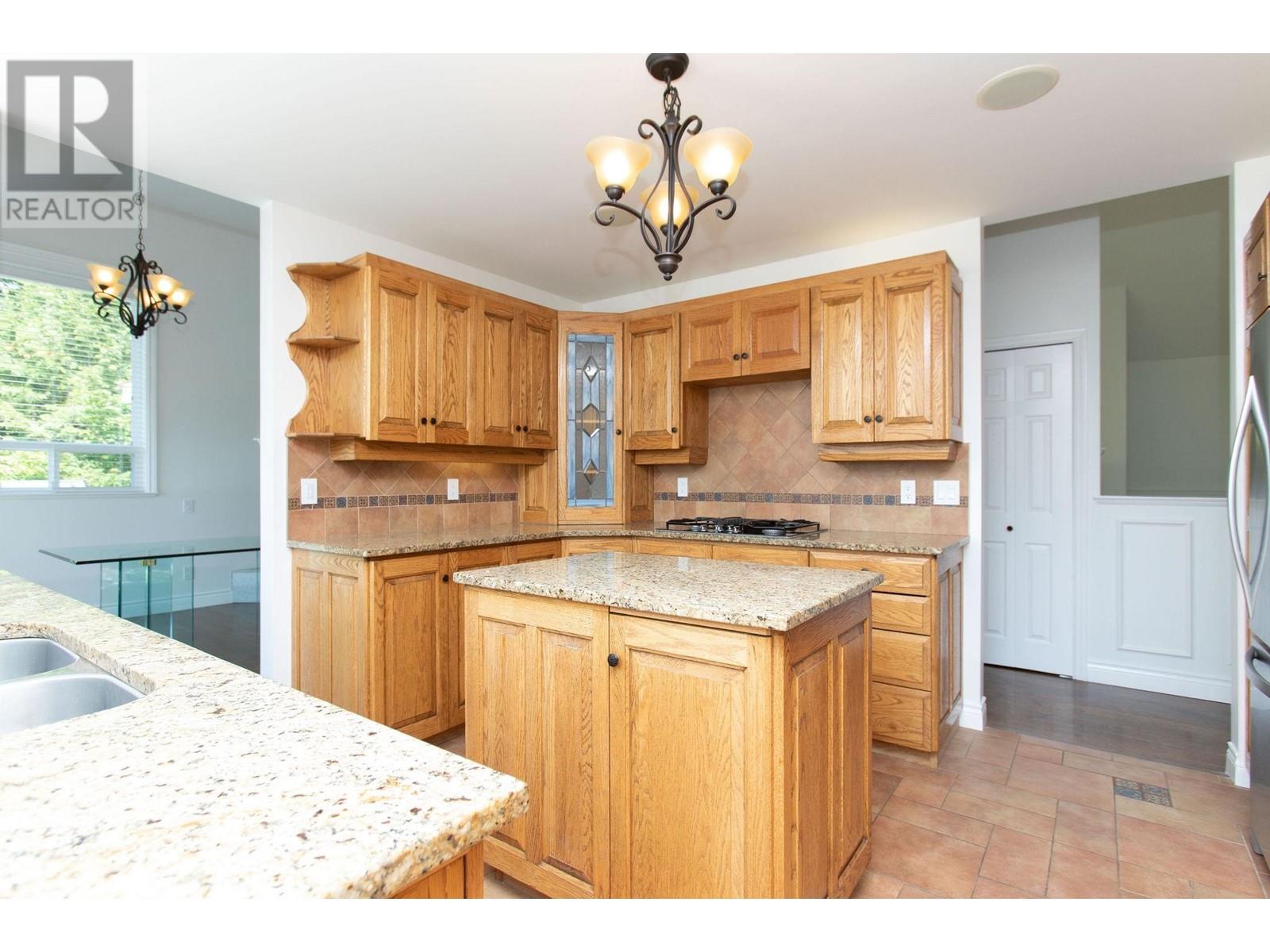 40530 Thunderbird Ridge, Squamish, British Columbia  V0N 1T0 - Photo 4 - R2793747
