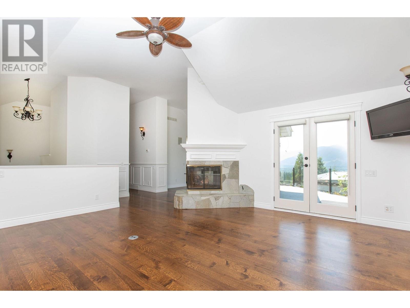 40530 Thunderbird Ridge, Squamish, British Columbia  V0N 1T0 - Photo 8 - R2793747