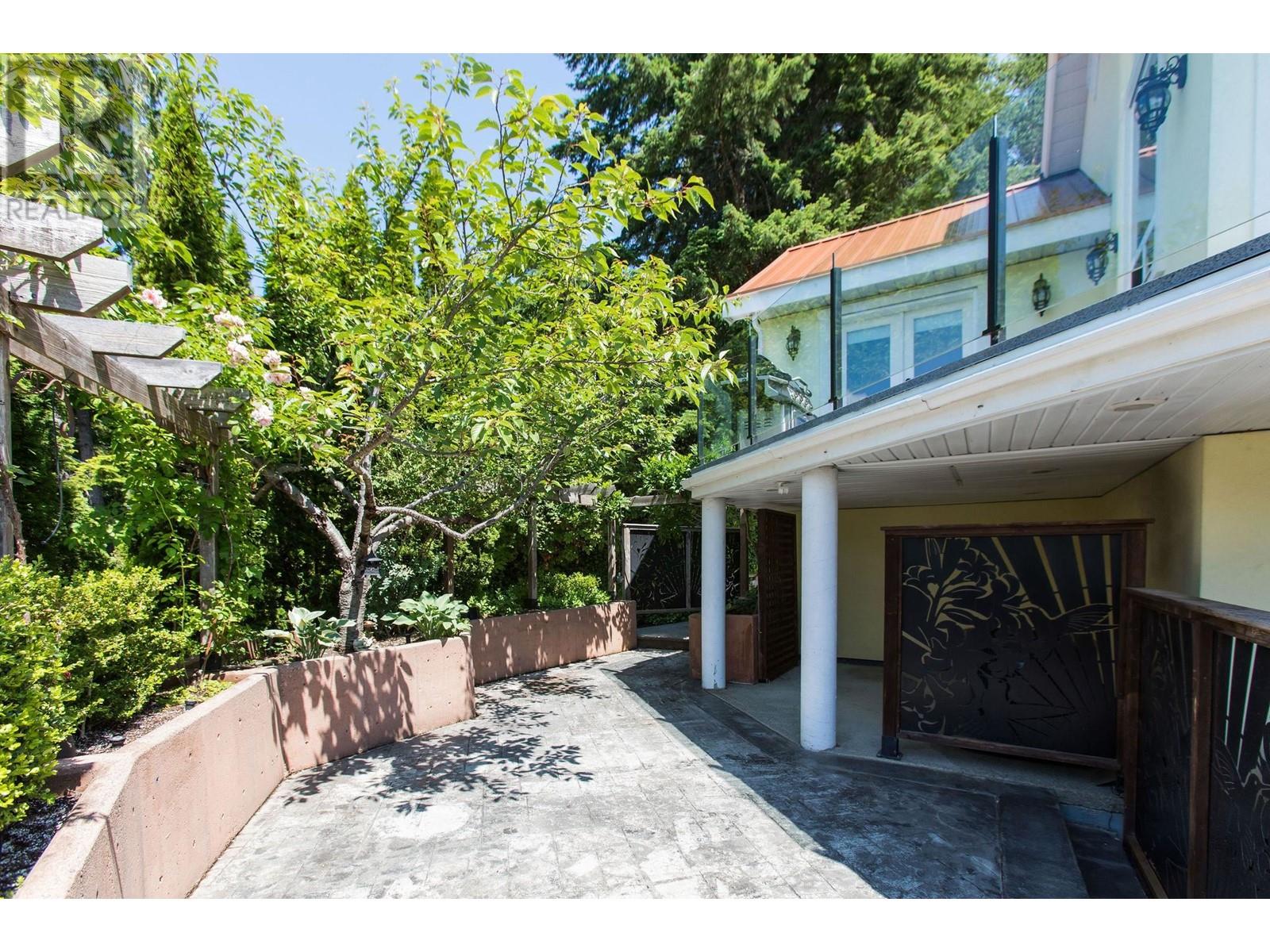 40530 Thunderbird Ridge, Squamish, British Columbia  V0N 1T0 - Photo 31 - R2793747