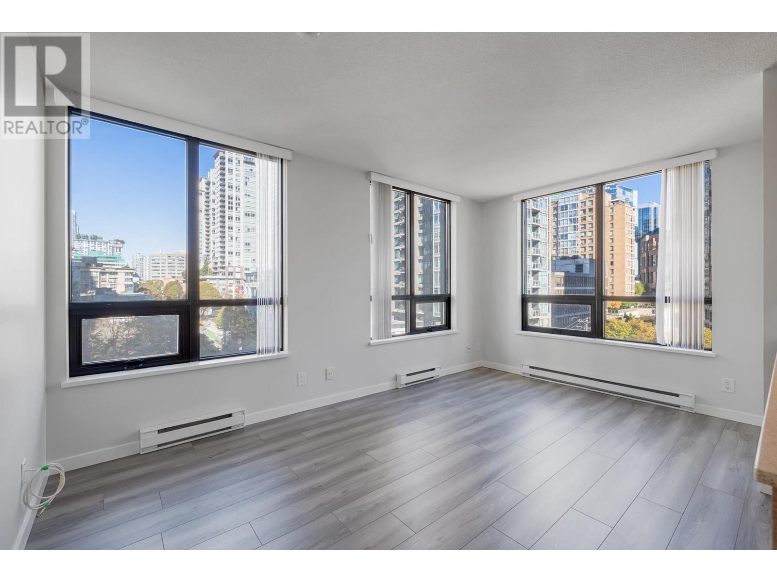 909 909 Mainland Street, Vancouver, British Columbia  V6B 1S3 - Photo 2 - R2823191