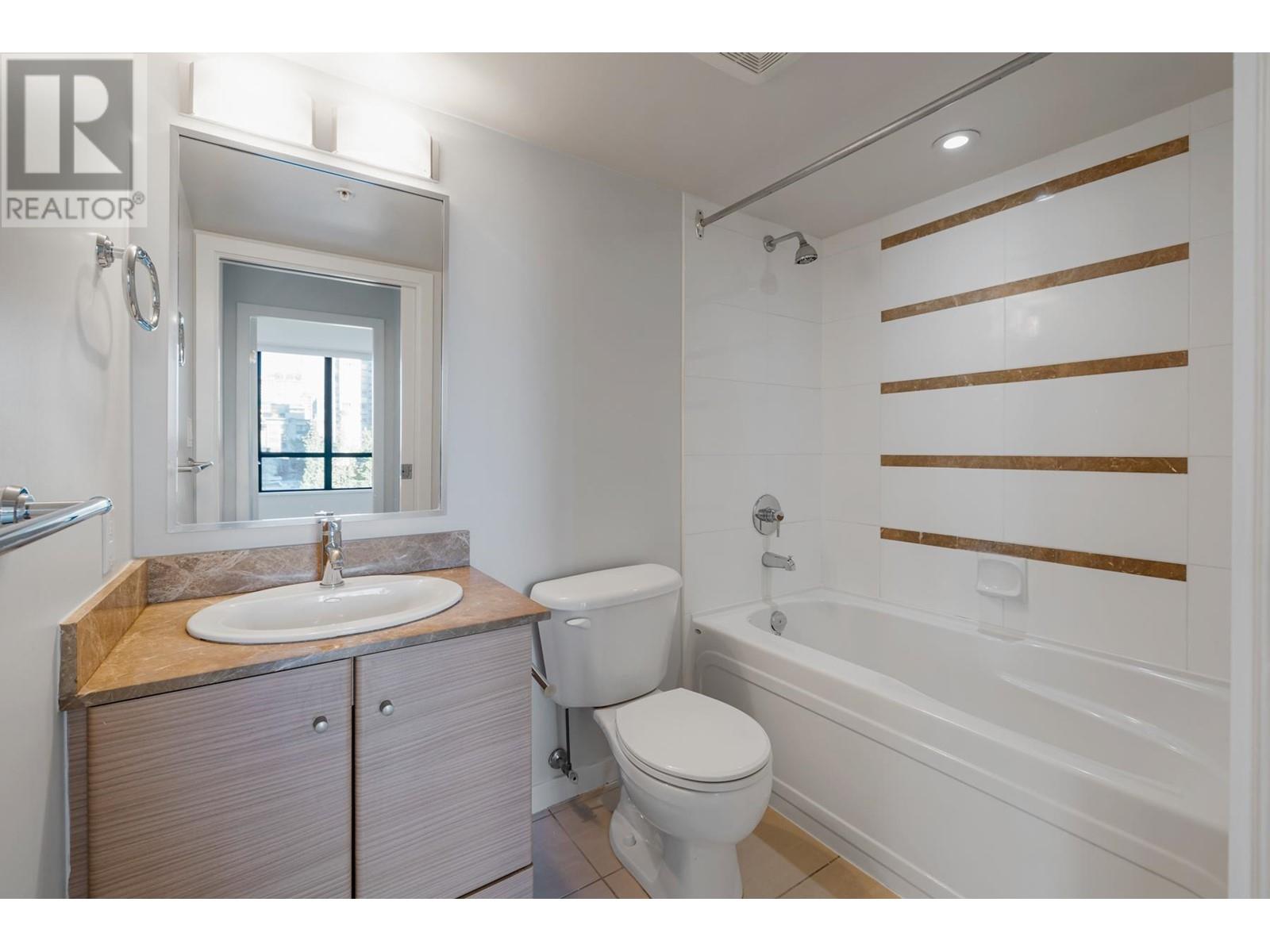 909 909 Mainland Street, Vancouver, British Columbia  V6B 1S3 - Photo 24 - R2823191