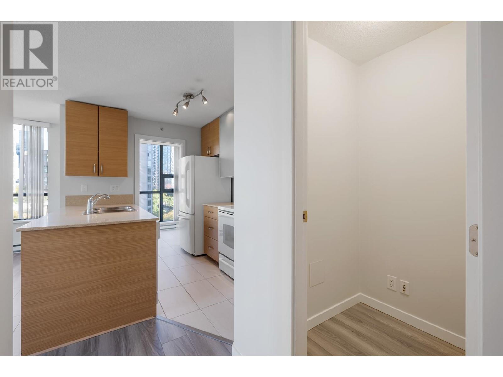 909 909 Mainland Street, Vancouver, British Columbia  V6B 1S3 - Photo 20 - R2823191