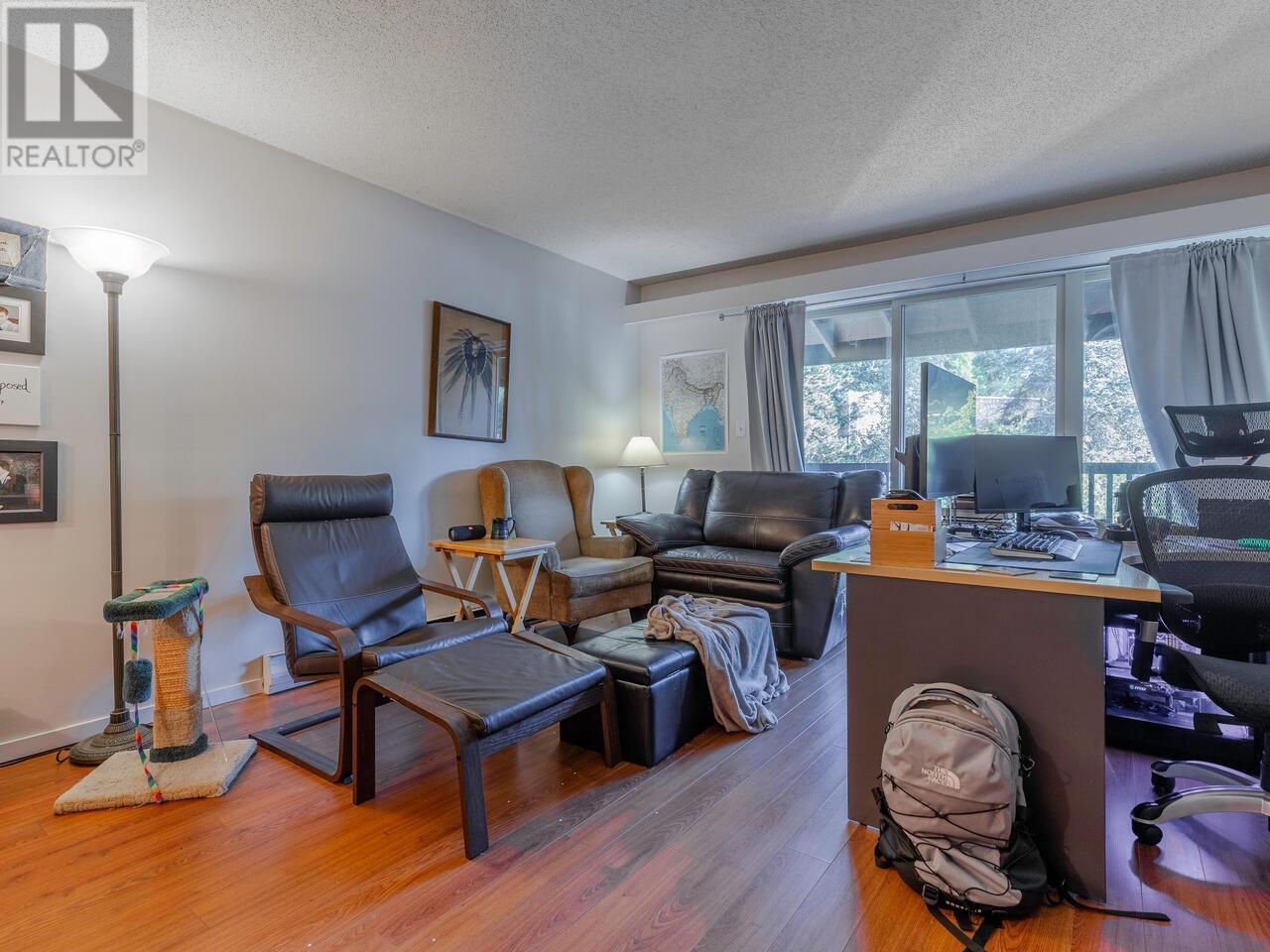 511 9857 Manchester Drive, Burnaby, British Columbia  V3N 4P5 - Photo 6 - R2829382