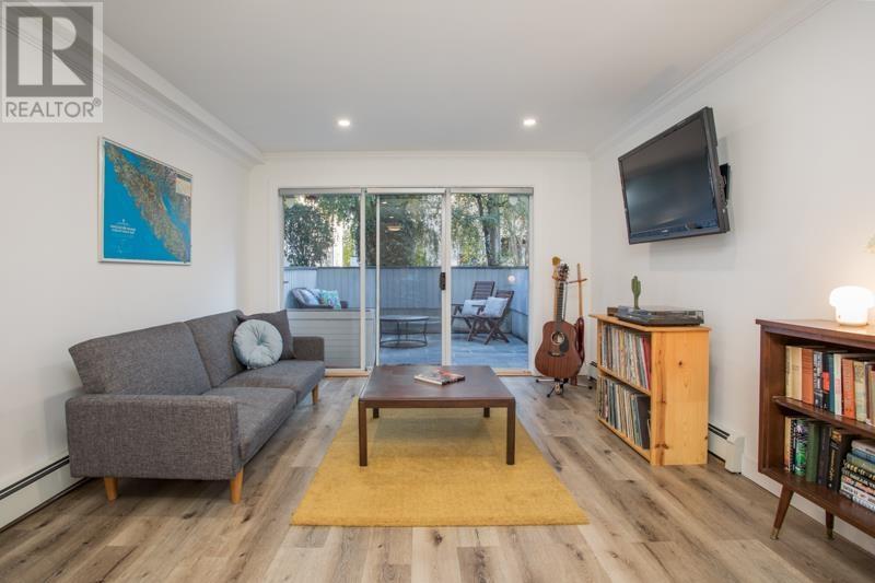 105 428 AGNES STREET, new westminster, British Columbia
