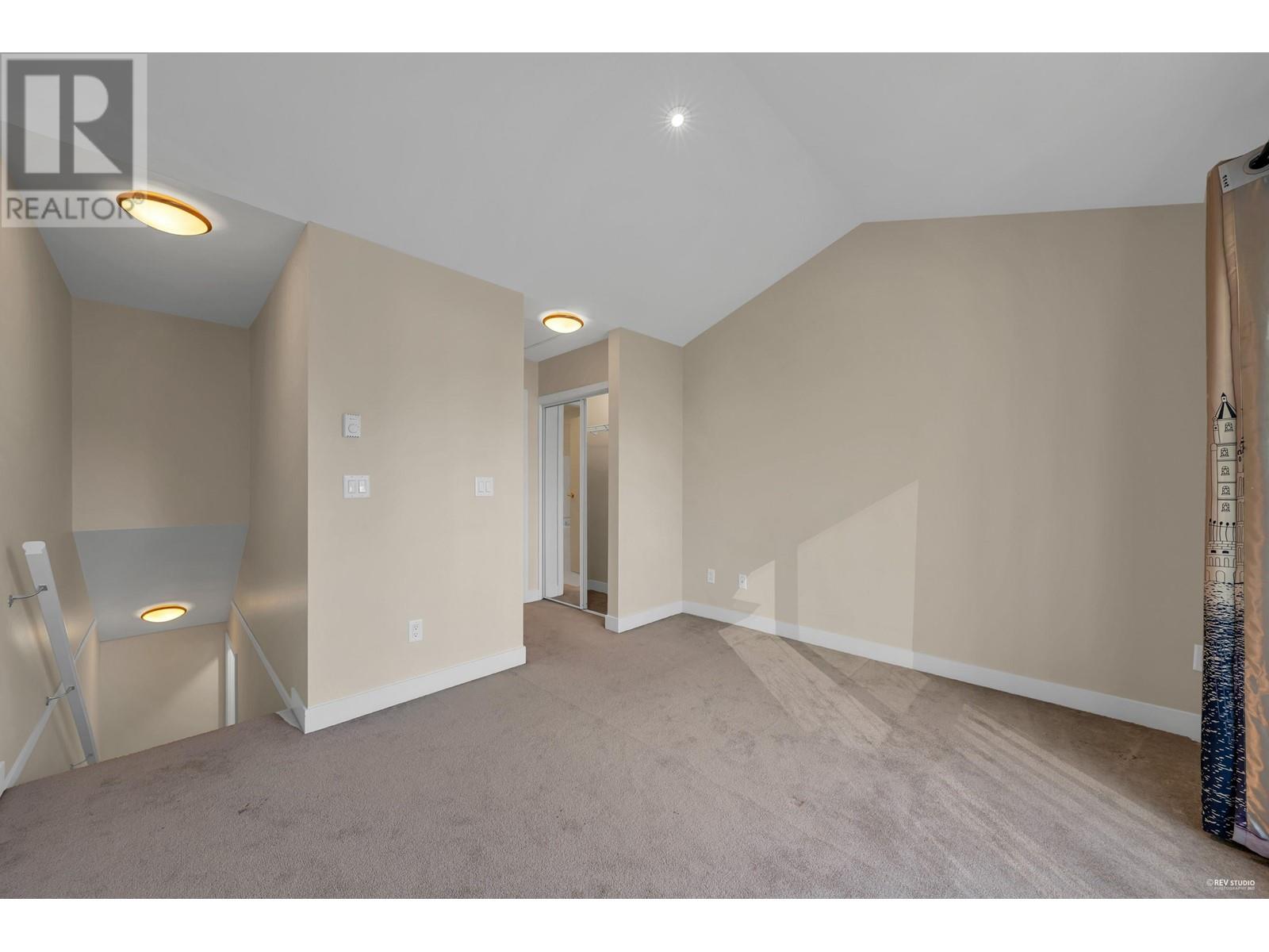 46 7458 Britton Street, Burnaby, British Columbia  V3N 3A5 - Photo 3 - R2829418