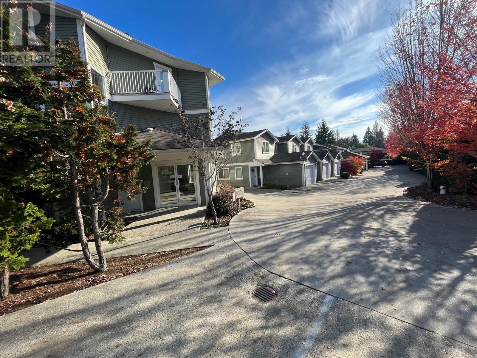 301 624 SHAW ROAD, gibsons, British Columbia