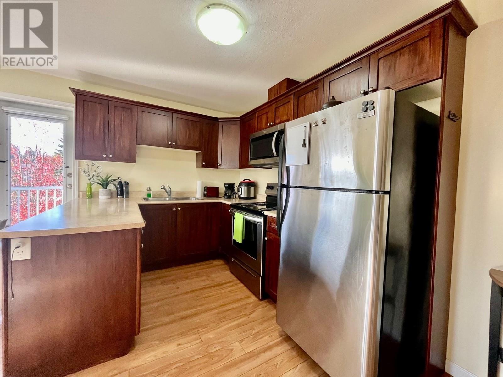 301 624 Shaw Road, Gibsons, British Columbia  V0N 1V8 - Photo 6 - R2829423