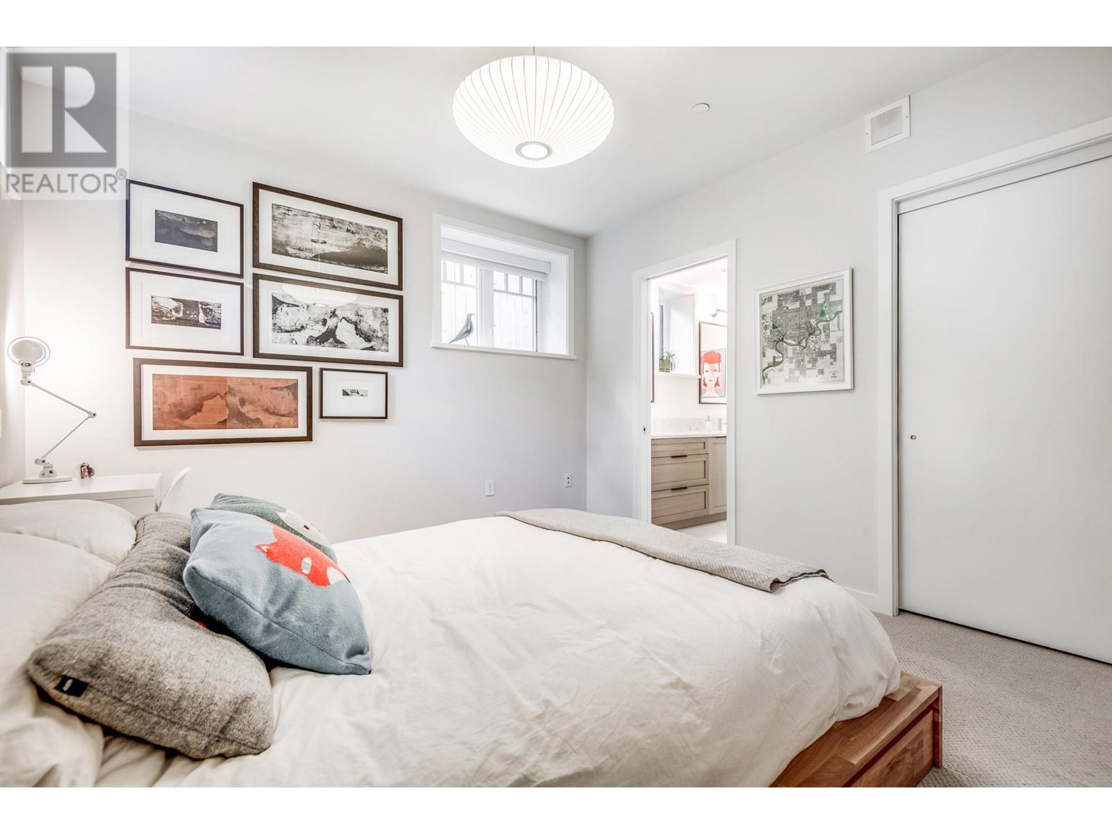 2522 W 3rd Avenue, Vancouver, British Columbia  V6K 1M1 - Photo 15 - R2829434