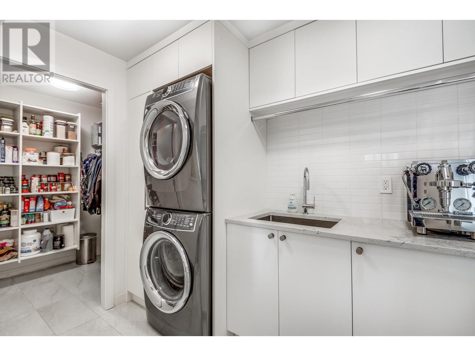 2522 W 3rd Avenue, Vancouver, British Columbia  V6K 1M1 - Photo 21 - R2829434