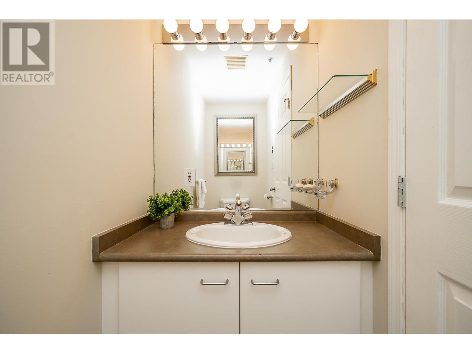 101 1148 Heffley Crescent, Coquitlam, British Columbia  V3B 8A6 - Photo 19 - R2829440
