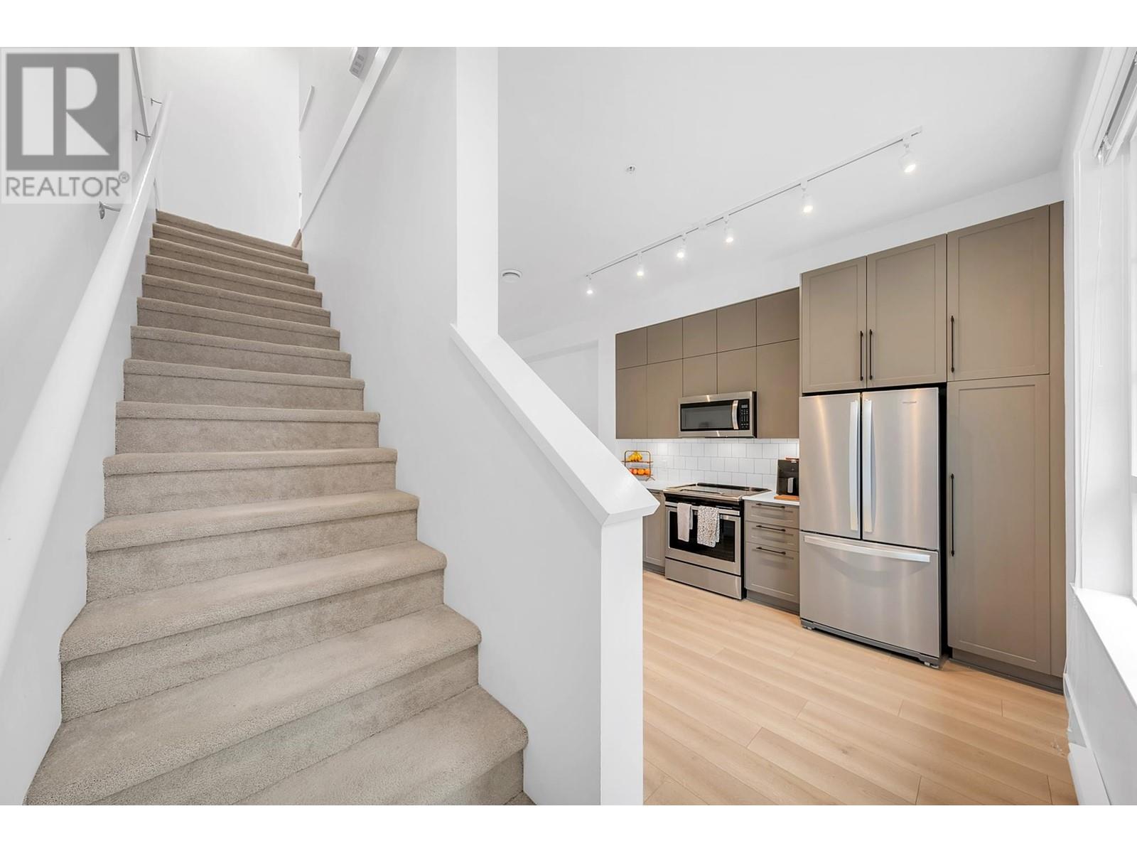 33 19696 Hammond Road, Pitt Meadows, British Columbia  V3Y 0G7 - Photo 18 - R2829444