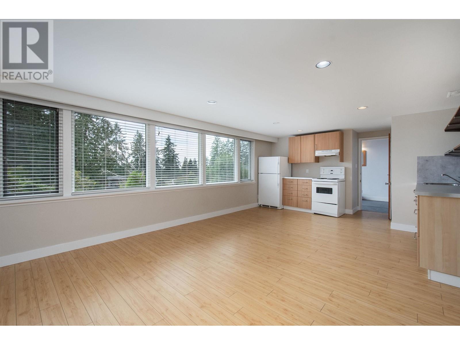 472 Crestwood Avenue, North Vancouver, British Columbia  V7N 3C3 - Photo 21 - R2828135