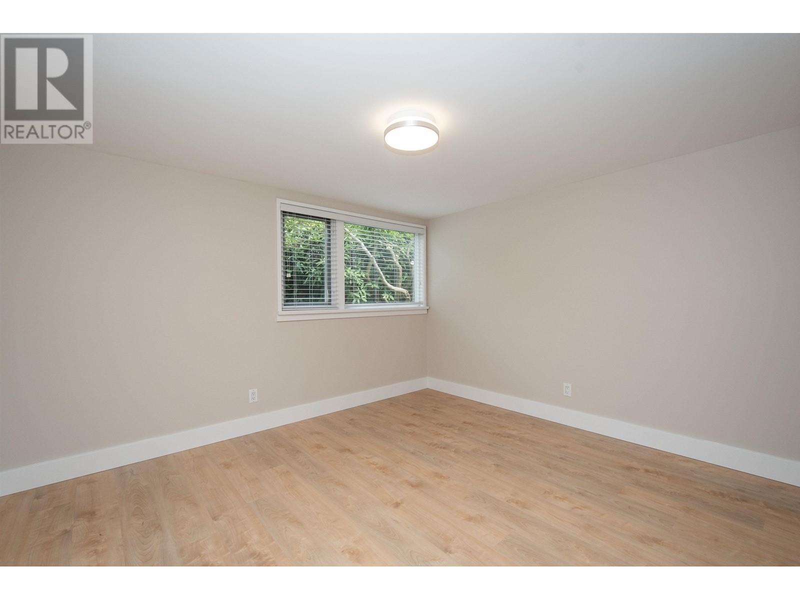 472 Crestwood Avenue, North Vancouver, British Columbia  V7N 3C3 - Photo 23 - R2828135