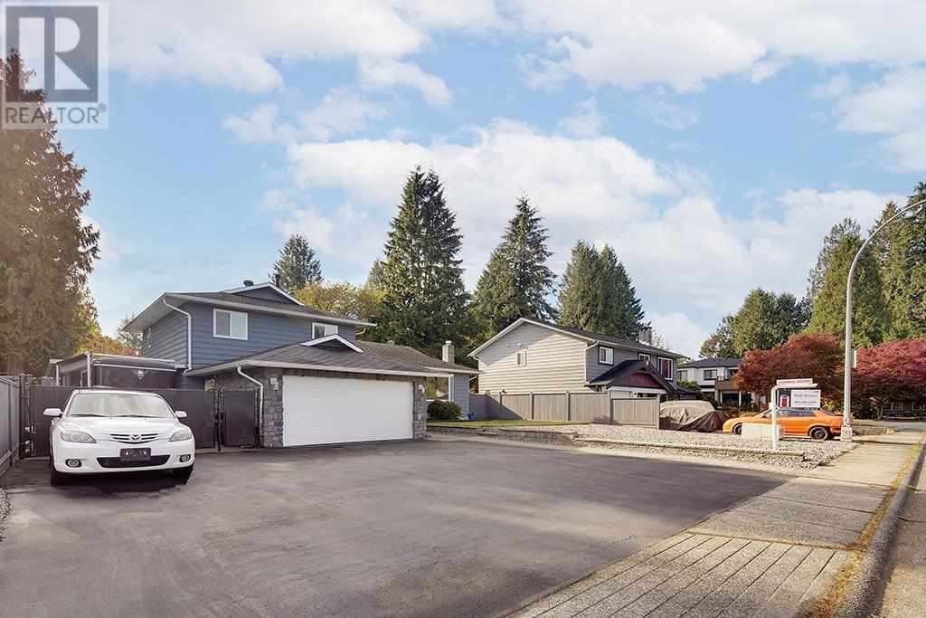 19344 121a Street, Pitt Meadows, British Columbia  V3Y 1J1 - Photo 4 - R2829417