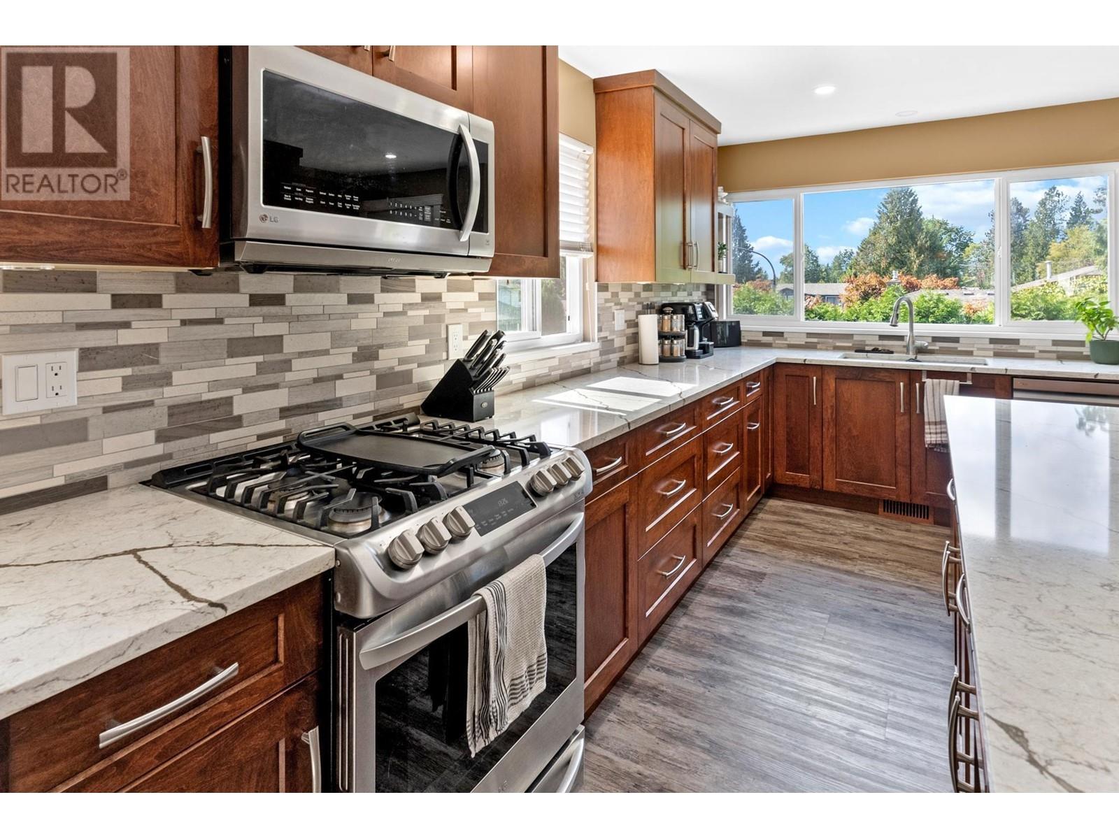 11771 212 Street, Maple Ridge, British Columbia  V2X 8P9 - Photo 12 - R2829428