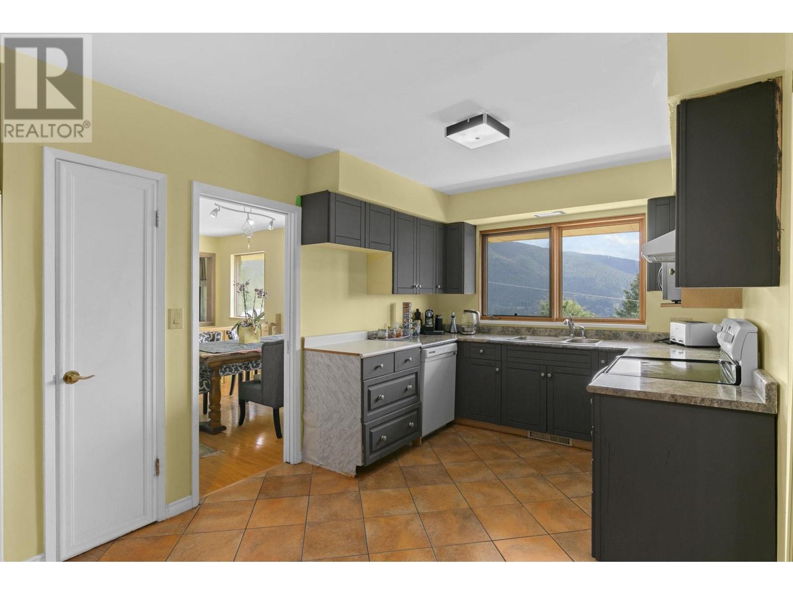 556 Ballantree Road, West Vancouver, British Columbia  V7S 1W3 - Photo 16 - R2829464