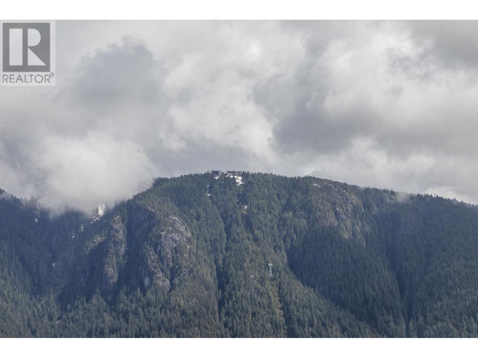 556 Ballantree Road, West Vancouver, British Columbia  V7S 1W3 - Photo 2 - R2829464