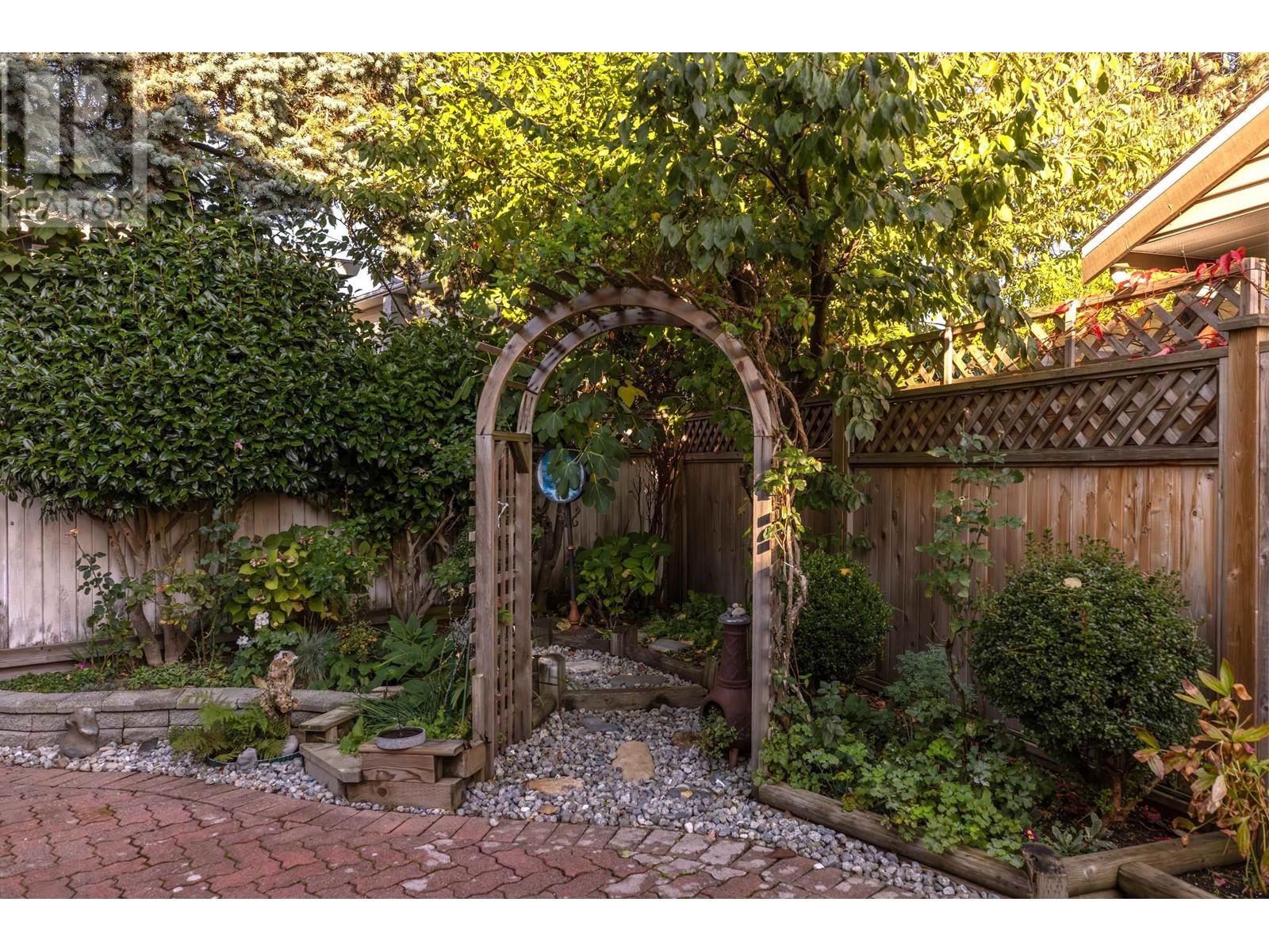 5219 Hollywood Drive, Richmond, British Columbia  V7E 4V3 - Photo 33 - R2829487