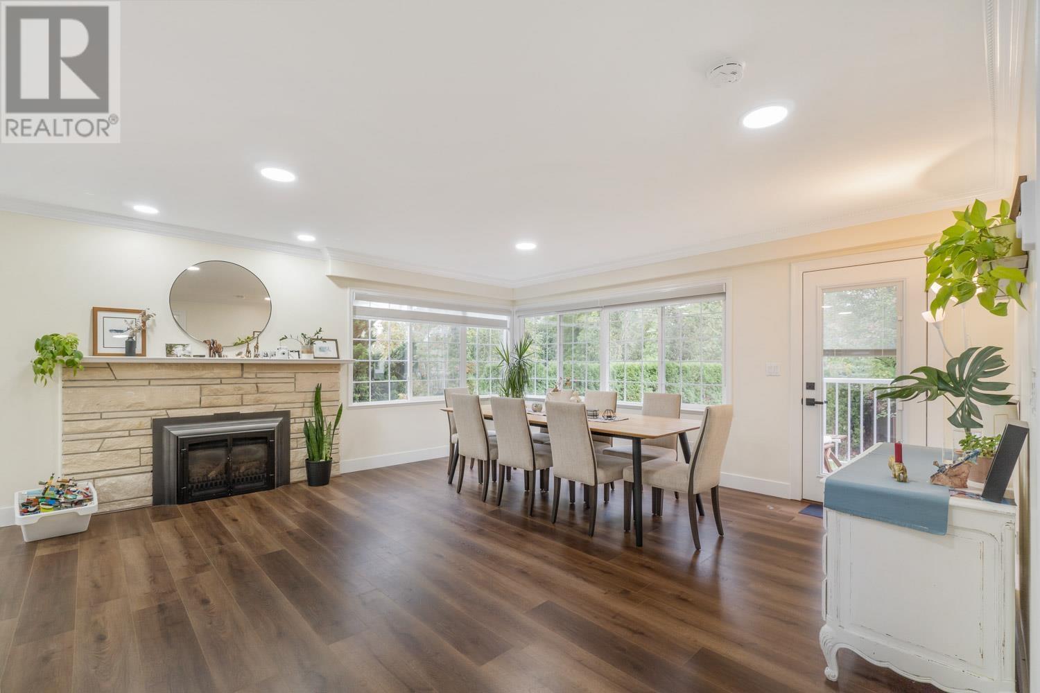 3511 Mahon Avenue, North Vancouver, British Columbia  V7N 3T8 - Photo 4 - R2829495