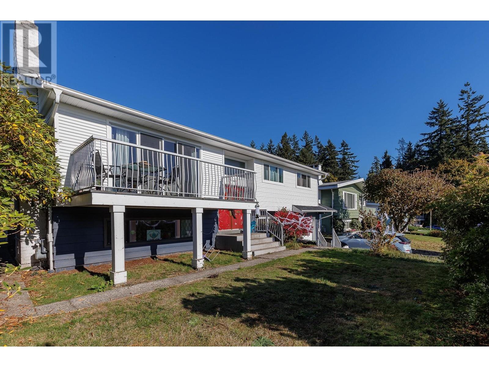 1149 Dansey Avenue, Coquitlam, British Columbia  V3K 3H5 - Photo 4 - R2829166