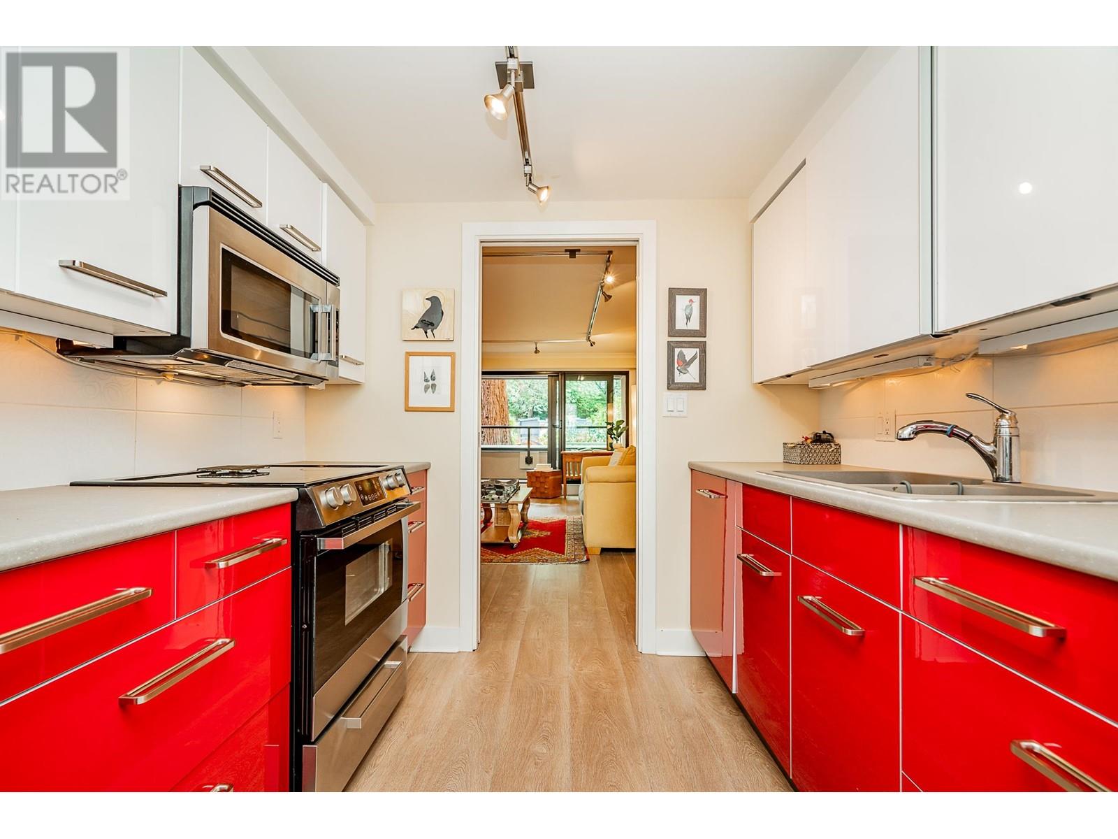 23 1425 Lamey's Mill Road, Vancouver, British Columbia  V6H 3W2 - Photo 8 - R2829103