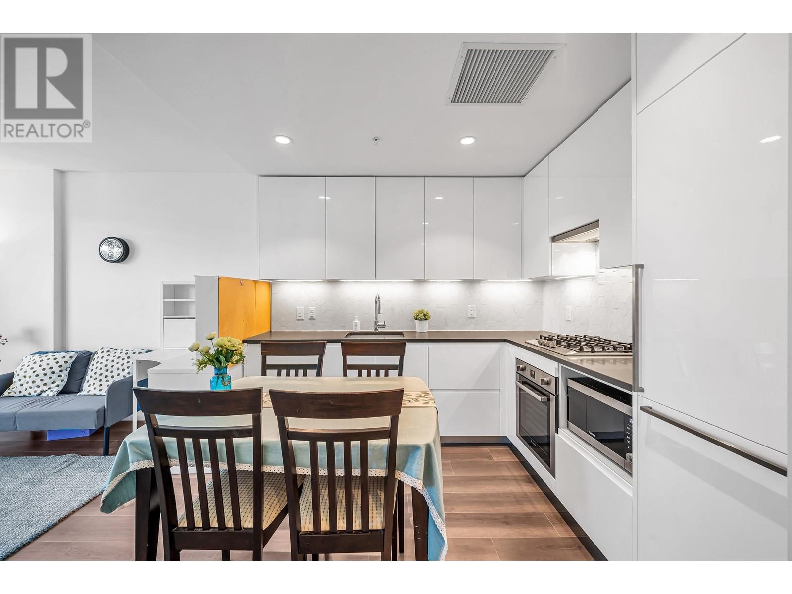 508 8188 Fraser Street, Vancouver, British Columbia  V5X 0J8 - Photo 8 - R2829273