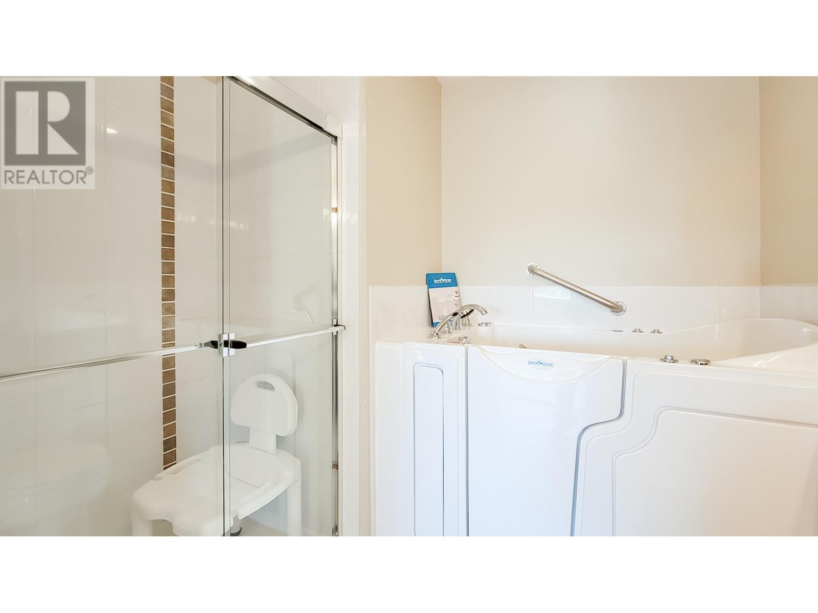 403 2951 Silver Springs Boulevard, Coquitlam, British Columbia  V3E 3S4 - Photo 20 - R2829237
