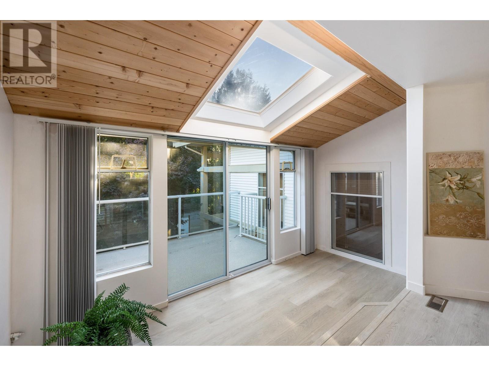 23418 Tamarack Lane, Maple Ridge, British Columbia  V2W 1A8 - Photo 15 - R2817774