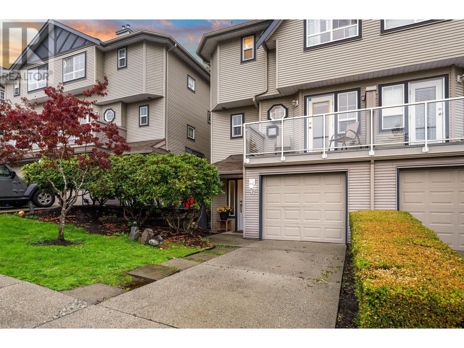 37 11229 232 Street, Maple Ridge, British Columbia  V2X 2N4 - Photo 3 - R2826455