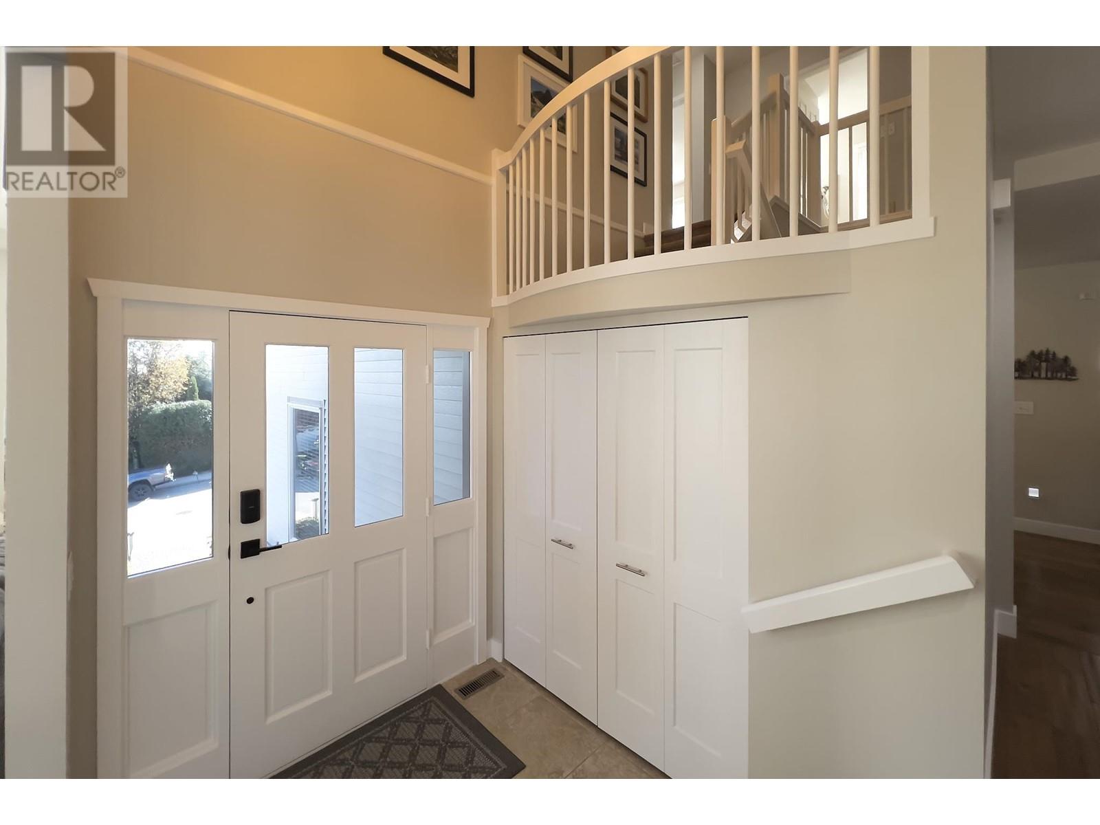 2661 Delahaye Drive, Coquitlam, British Columbia  V3B 7E7 - Photo 14 - R2829394