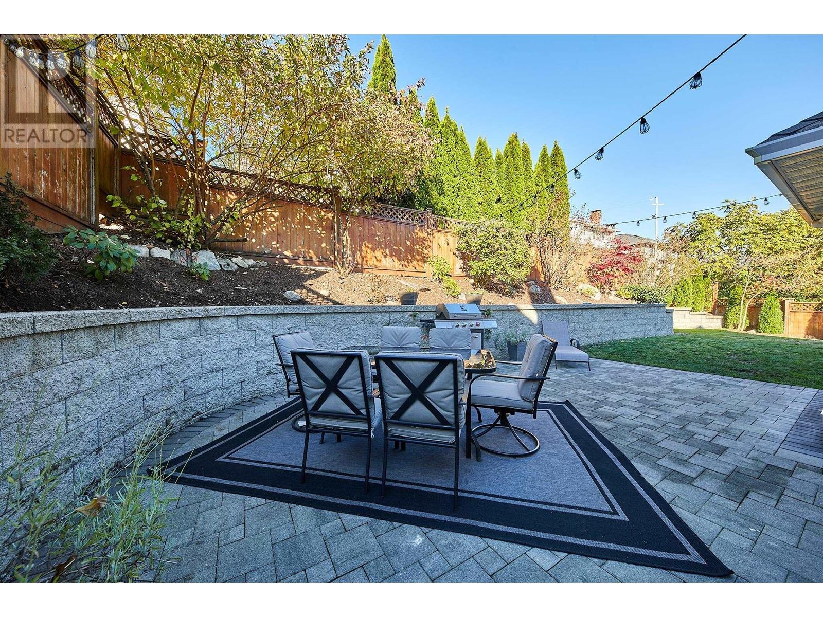 2661 Delahaye Drive, Coquitlam, British Columbia  V3B 7E7 - Photo 32 - R2829394