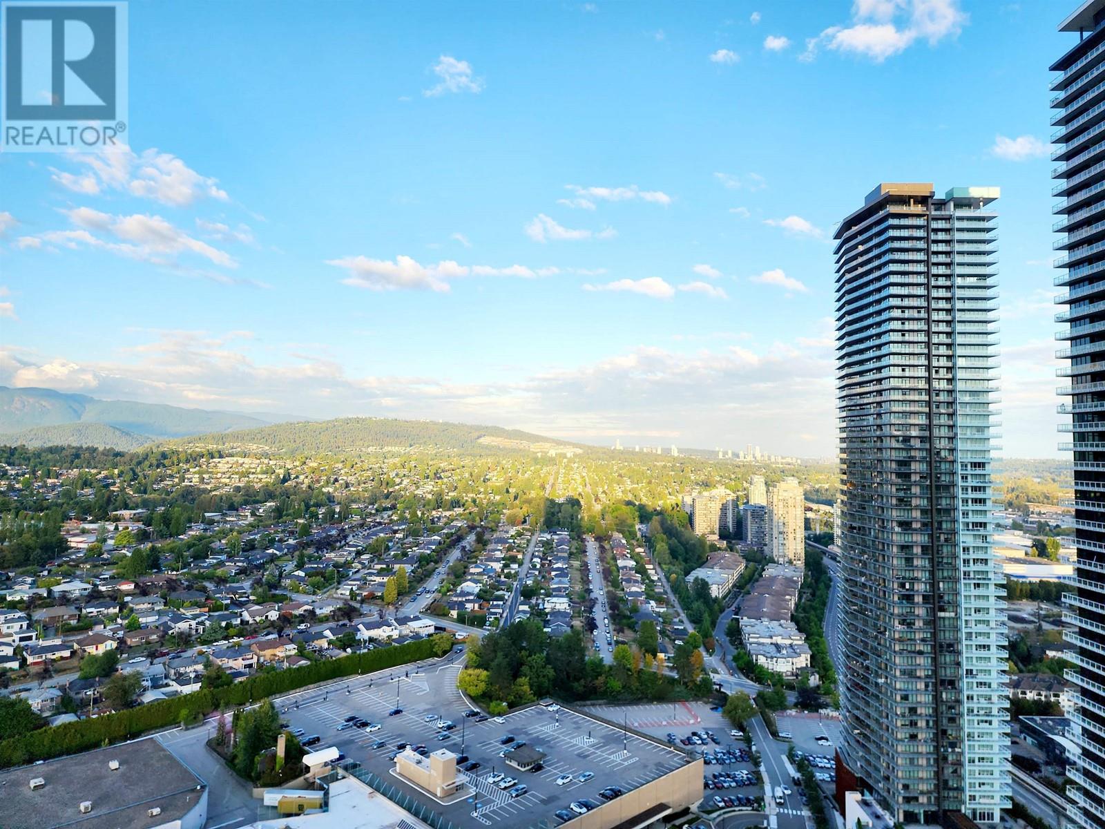 3704 4510 HALIFAX WAY, burnaby, British Columbia