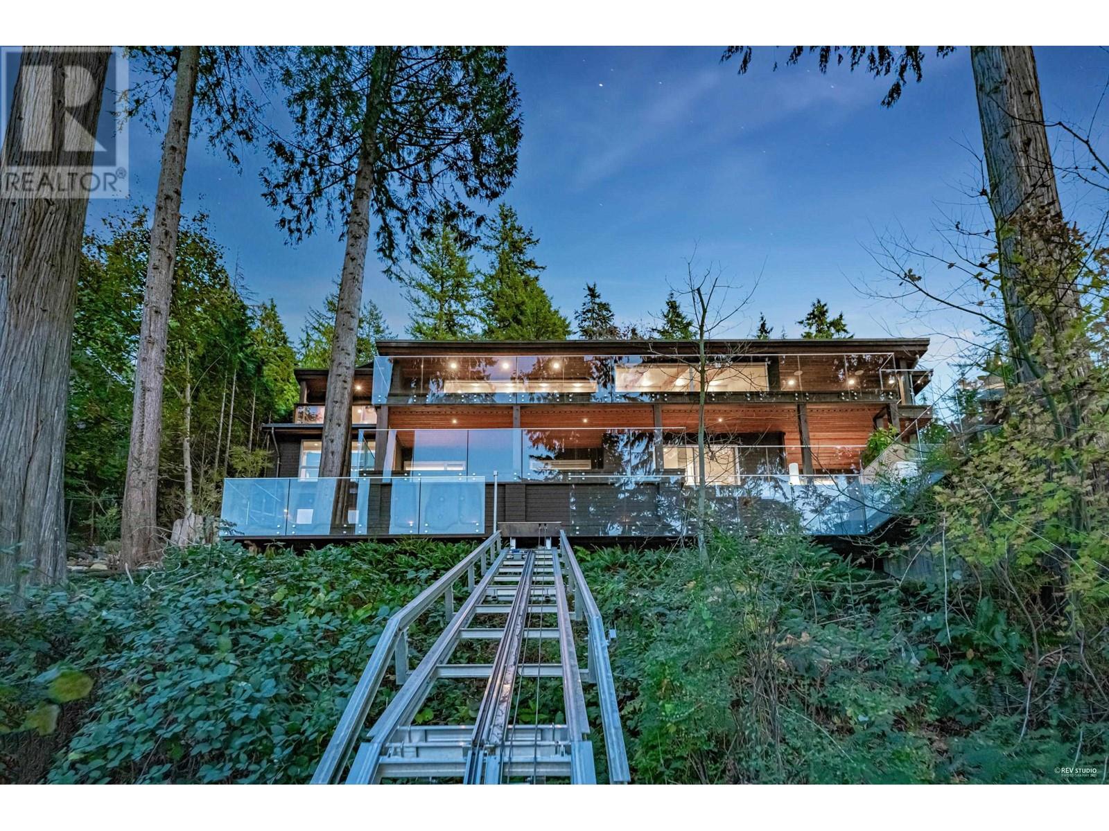 3451 Senkler Road, Belcarra, British Columbia  V3H 4S3 - Photo 33 - R2828808