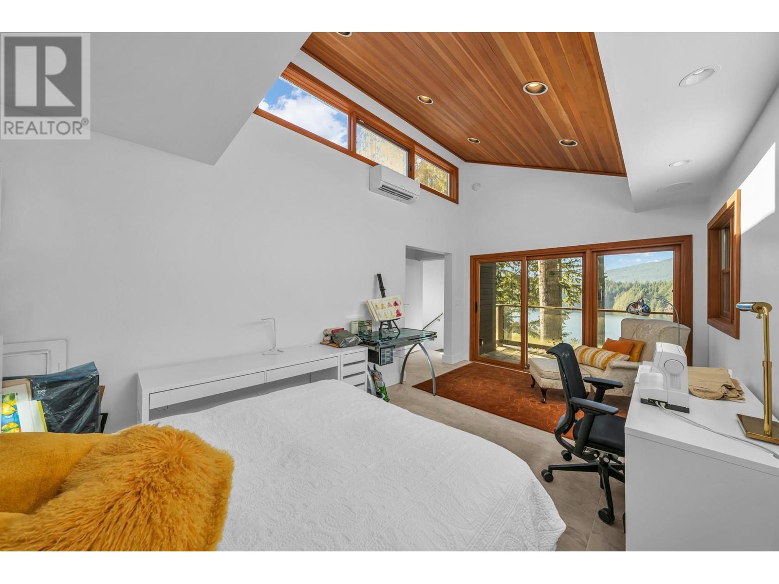 3451 Senkler Road, Belcarra, British Columbia  V3H 4S3 - Photo 17 - R2828808