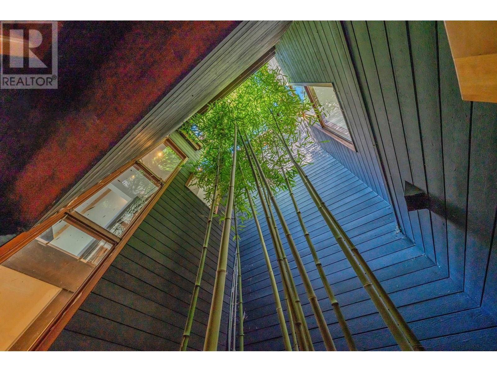 3451 Senkler Road, Belcarra, British Columbia  V3H 4S3 - Photo 18 - R2828808