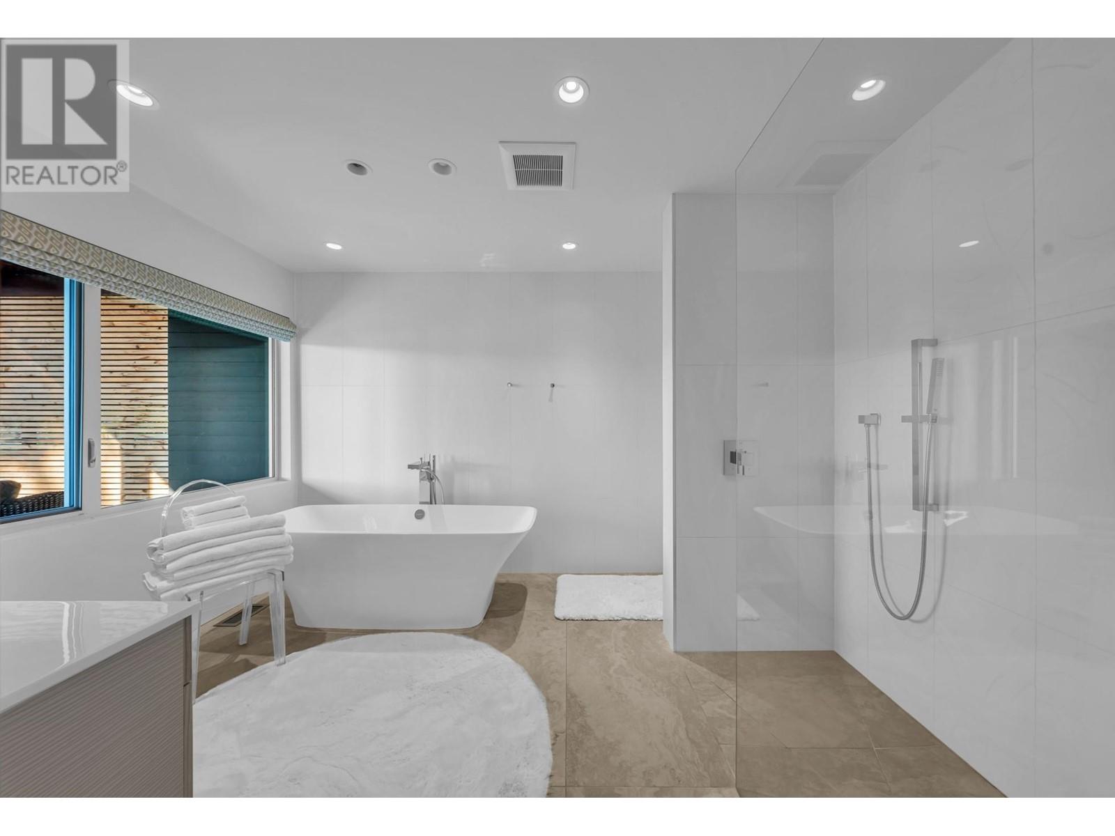 3451 Senkler Road, Belcarra, British Columbia  V3H 4S3 - Photo 22 - R2828808