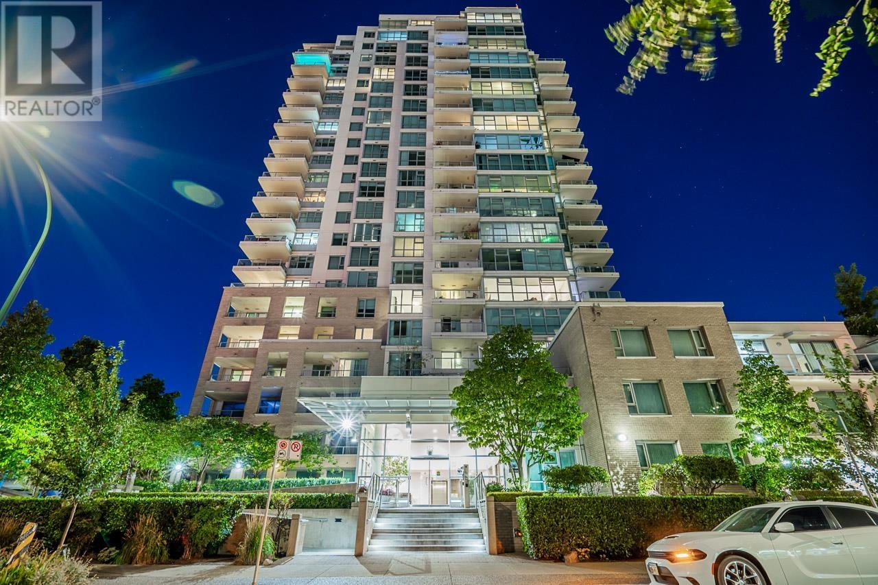 1306 125 MILROSS AVENUE, vancouver, British Columbia