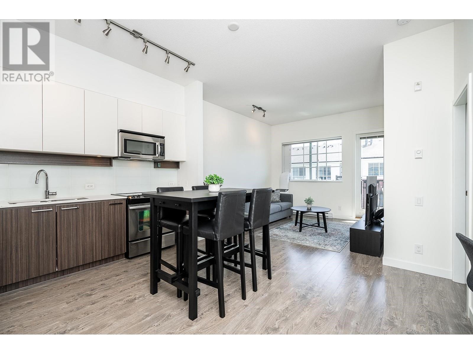 413 545 Foster Avenue, Coquitlam, British Columbia  V3J 0B3 - Photo 5 - R2829509