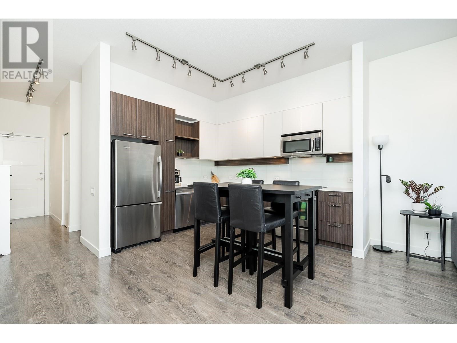 413 545 Foster Avenue, Coquitlam, British Columbia  V3J 0B3 - Photo 6 - R2829509