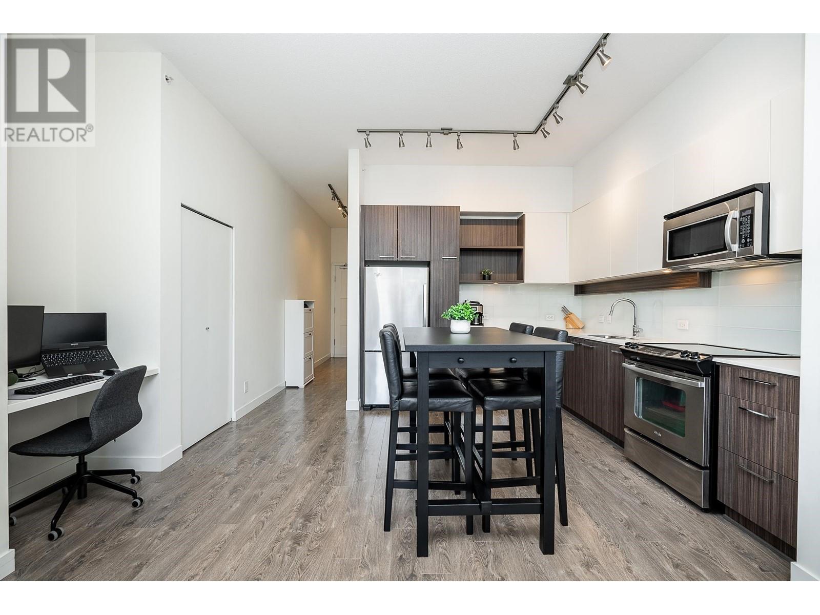 413 545 Foster Avenue, Coquitlam, British Columbia  V3J 0B3 - Photo 7 - R2829509