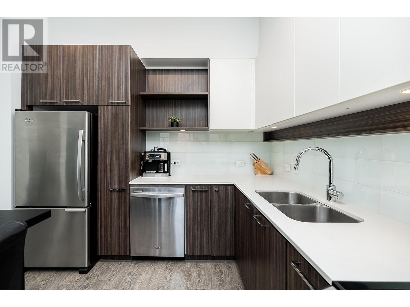 413 545 Foster Avenue, Coquitlam, British Columbia  V3J 0B3 - Photo 8 - R2829509