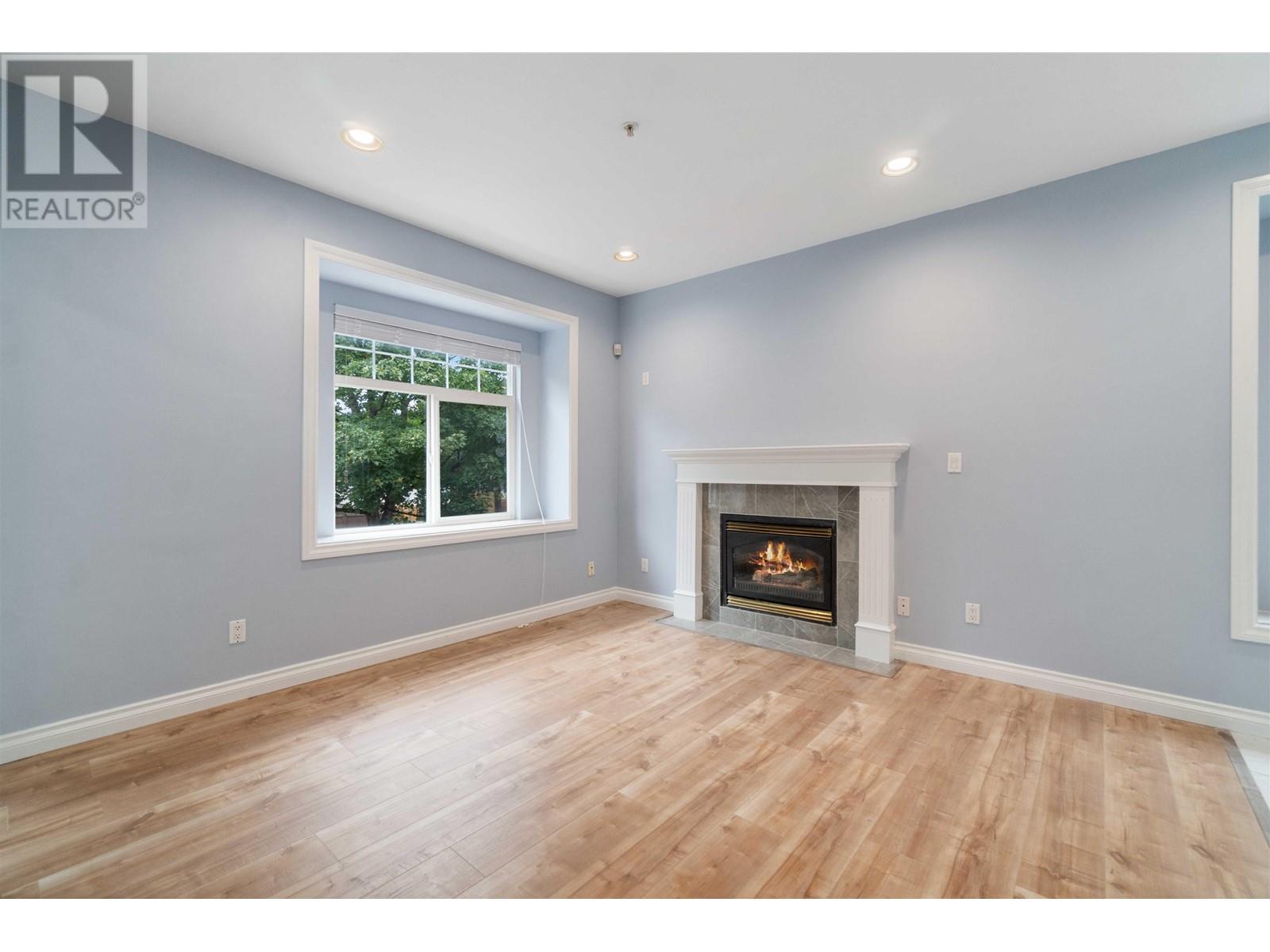 538 E 44th Avenue, Vancouver, British Columbia  V5W 1W5 - Photo 2 - R2829530