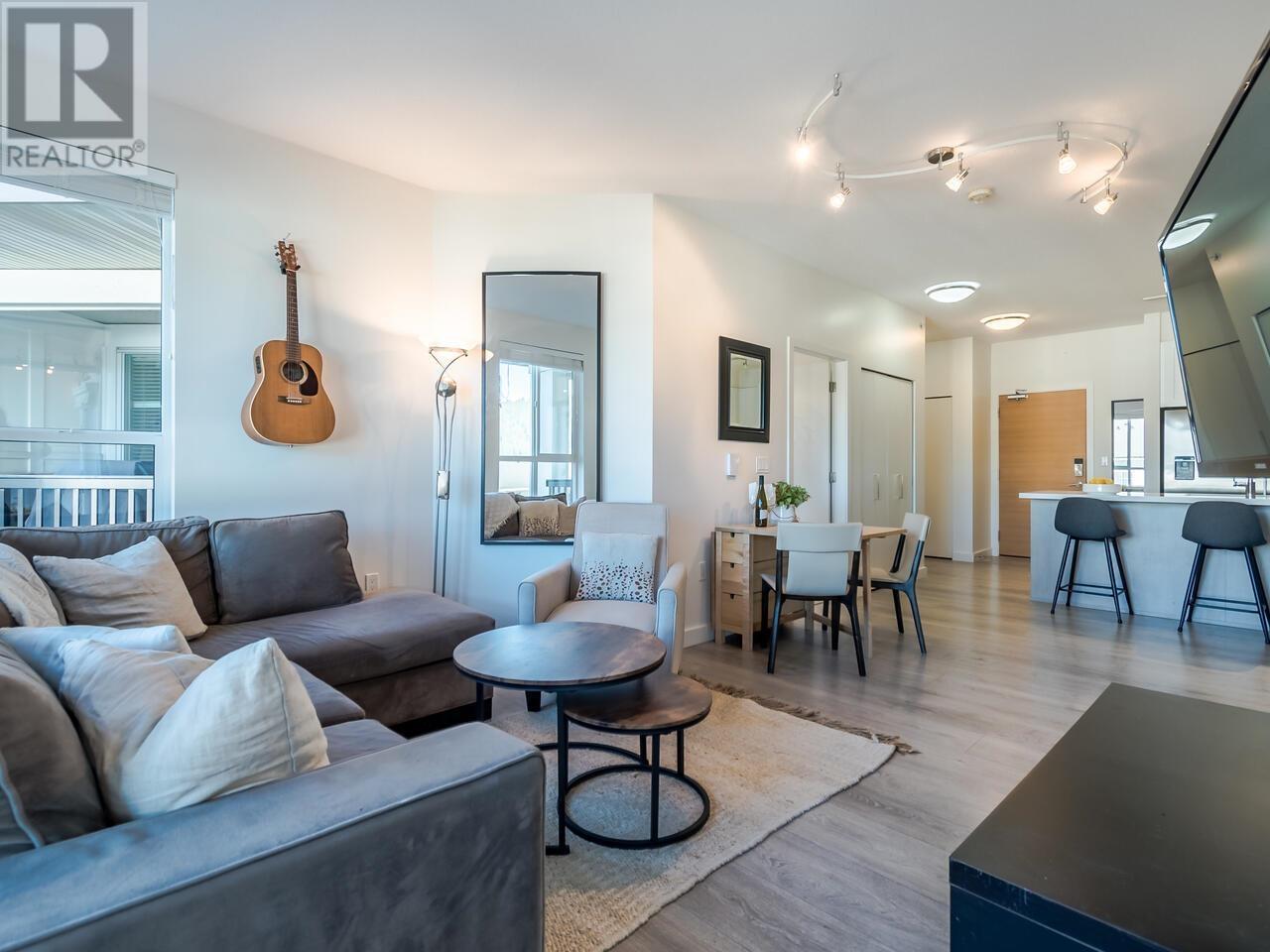 402 611 Regan Avenue, Coquitlam, British Columbia  V3J 0E5 - Photo 11 - R2829569