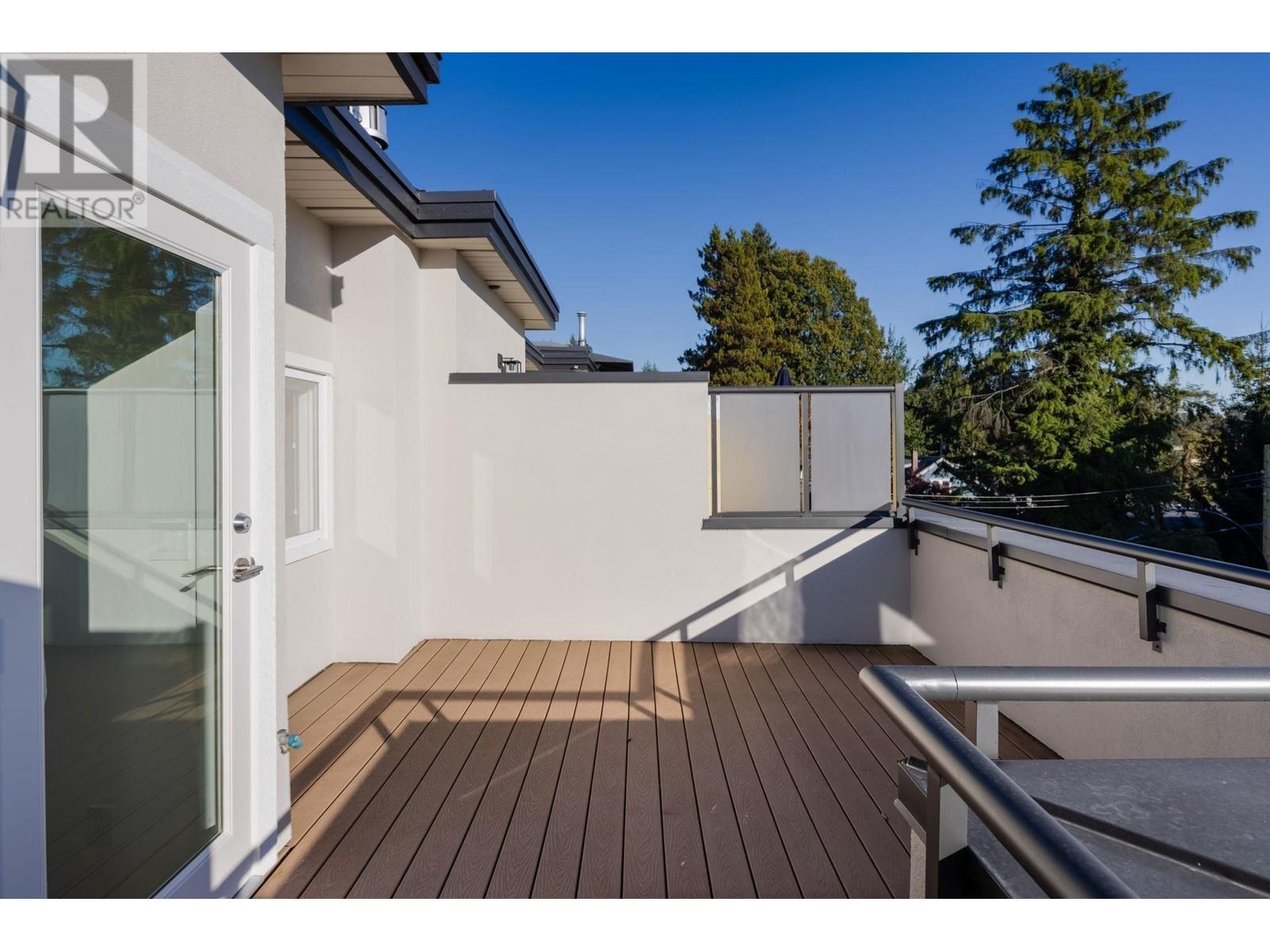 104 E 26th Street, North Vancouver, British Columbia  V7N 1A5 - Photo 13 - R2829575