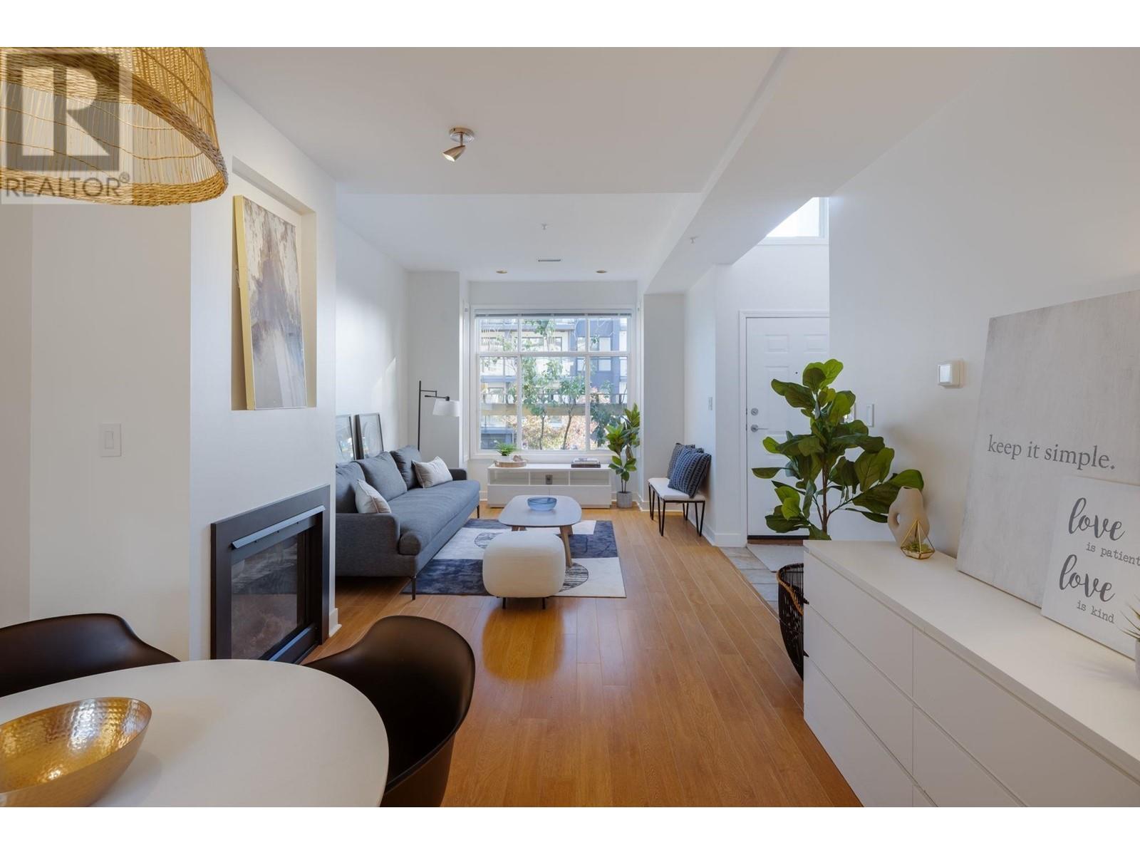 104 E 26th Street, North Vancouver, British Columbia  V7N 1A5 - Photo 7 - R2829575