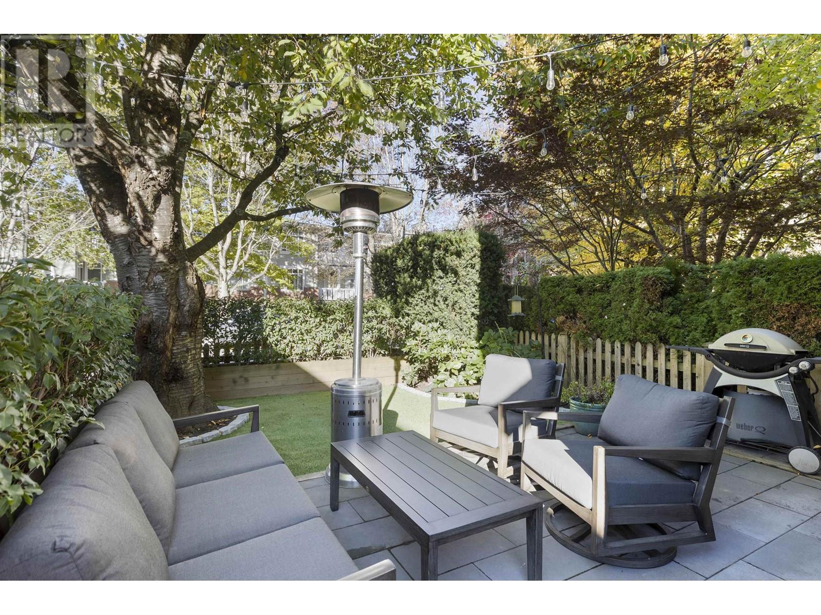 1656 W 10th Avenue, Vancouver, British Columbia  V6J 2A1 - Photo 2 - R2829579