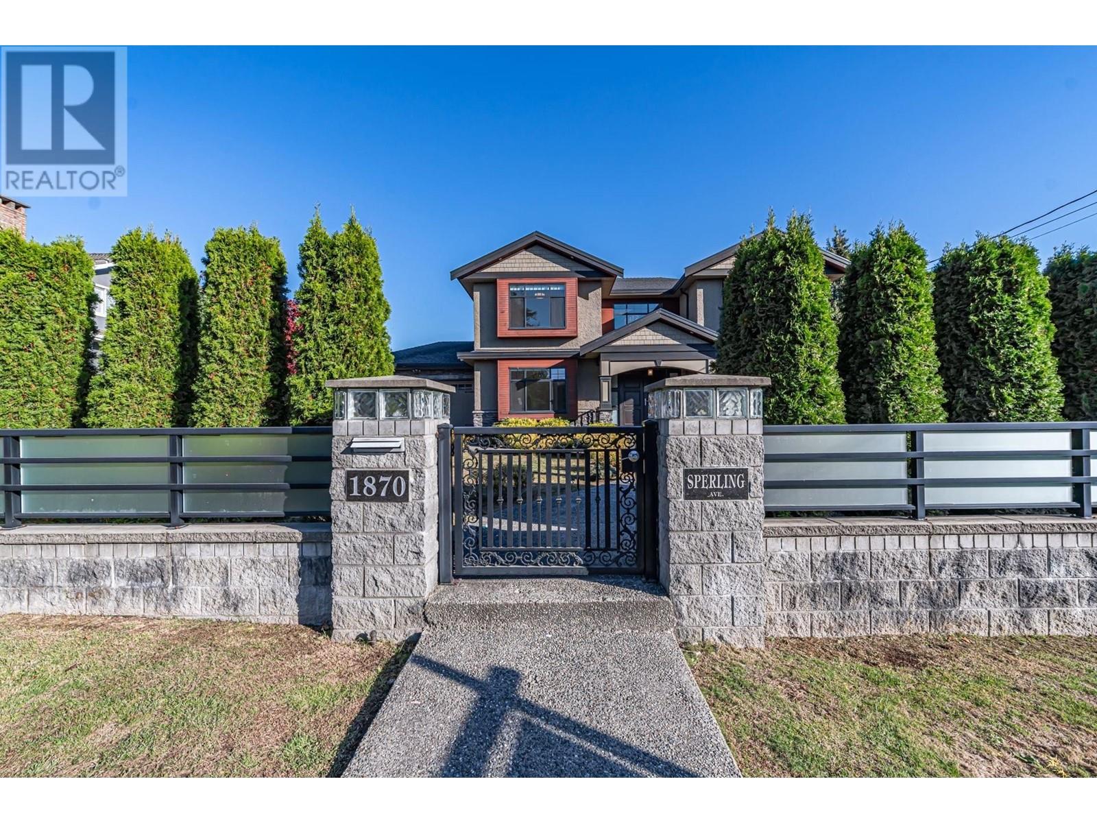 1870 Sperling Avenue, Burnaby, British Columbia  V5B 4K5 - Photo 2 - R2829497