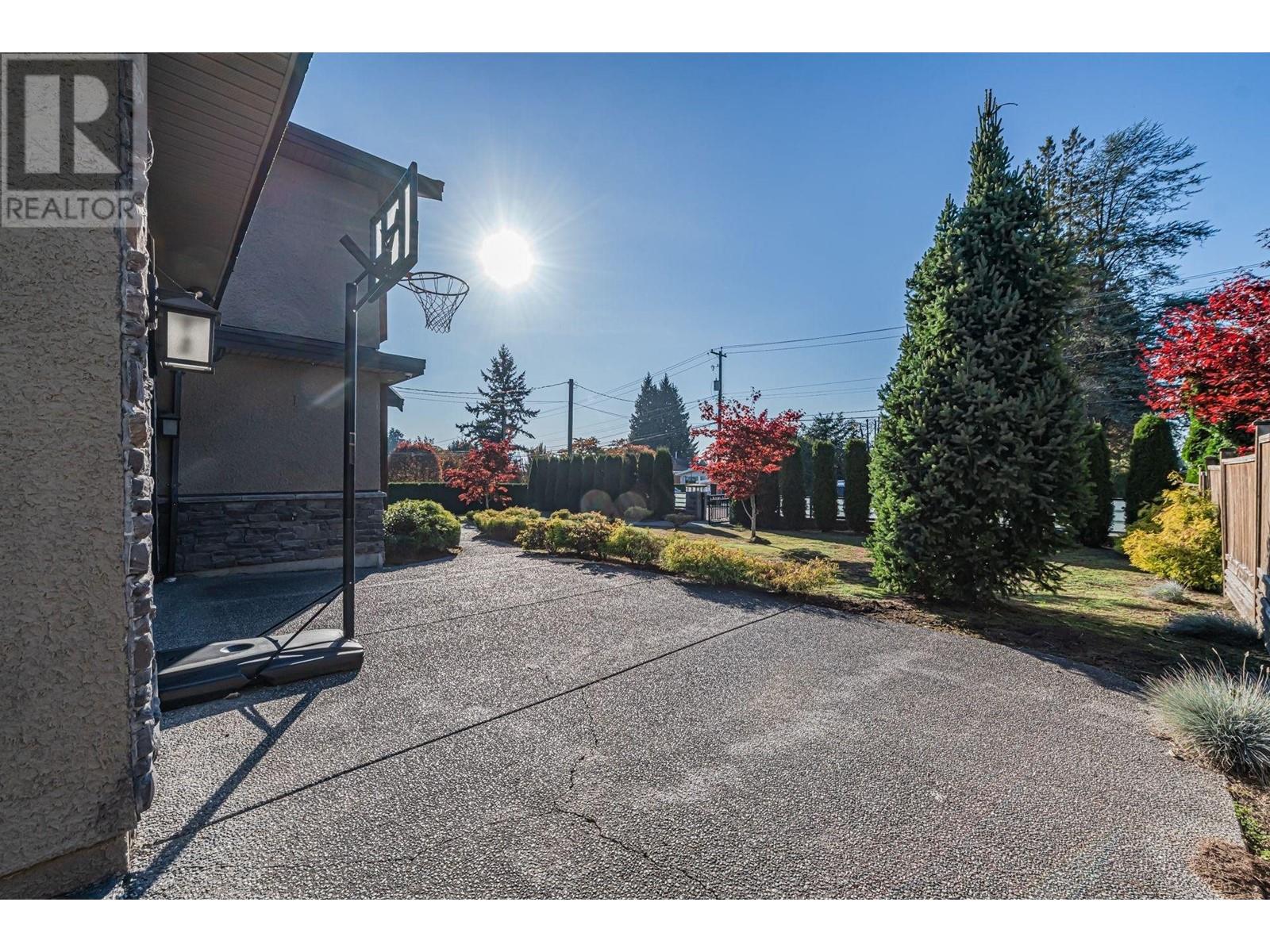 1870 Sperling Avenue, Burnaby, British Columbia  V5B 4K5 - Photo 39 - R2829497