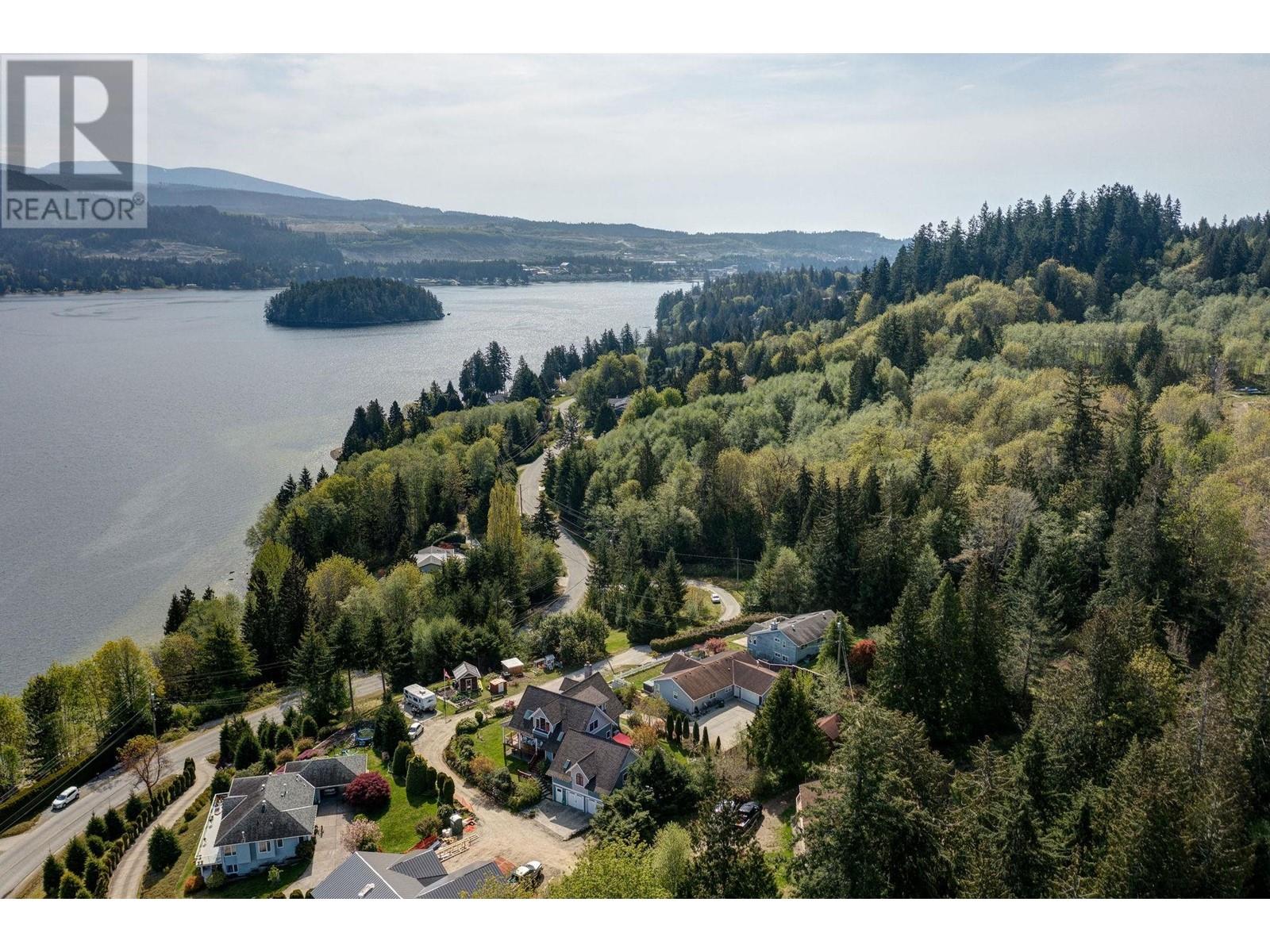 6373 N Gale Avenue, Sechelt, British Columbia  V7Z 0P7 - Photo 4 - R2829514