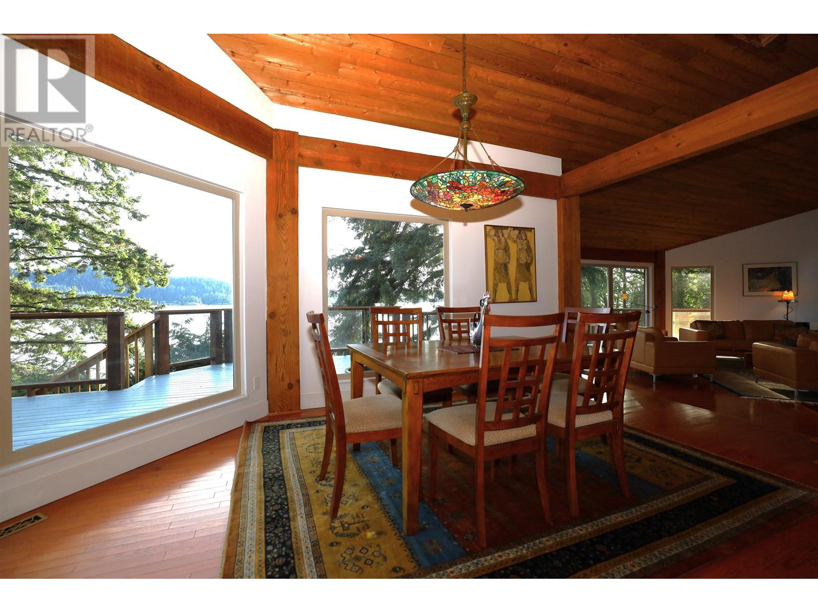 870 Marine Drive, Gibsons, British Columbia  V0N 1V1 - Photo 8 - R2829561